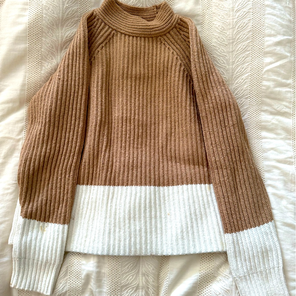 Banana republic two tone sweater